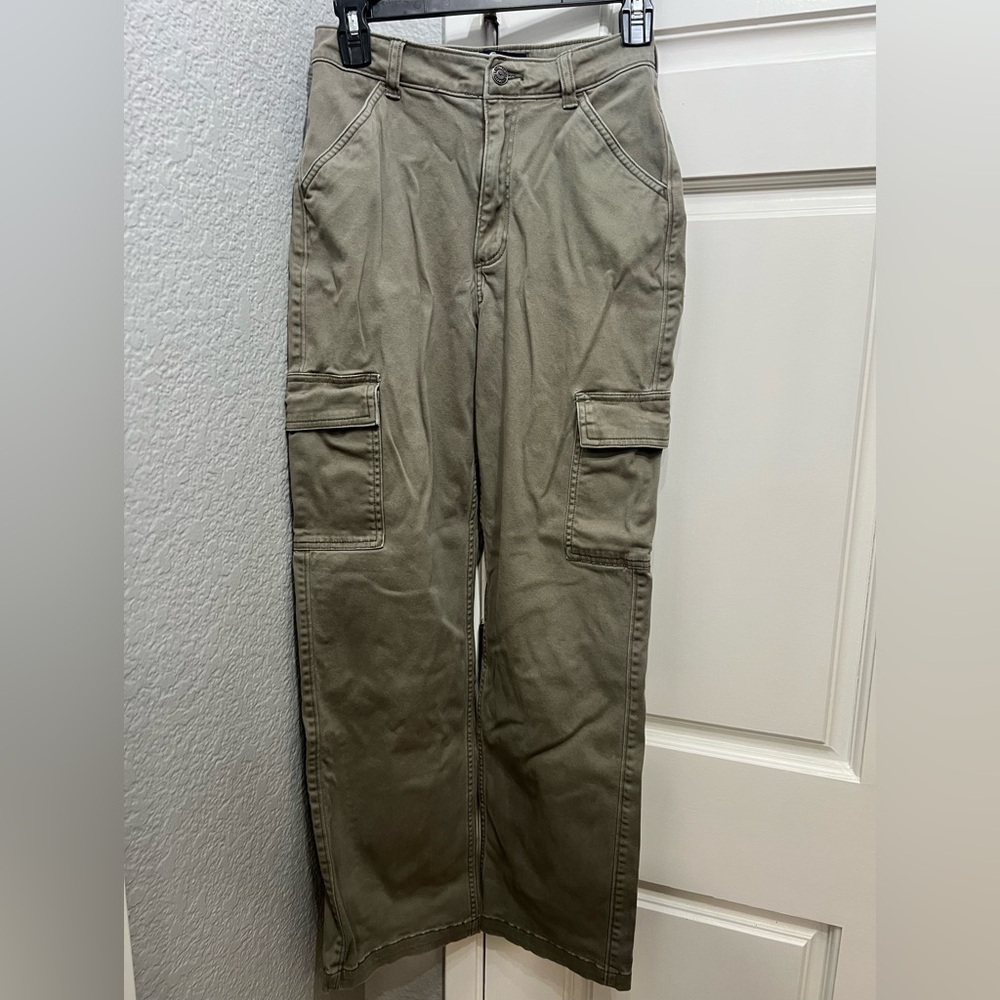 Hollister Olive Green Ultra High-Rise Dad pant